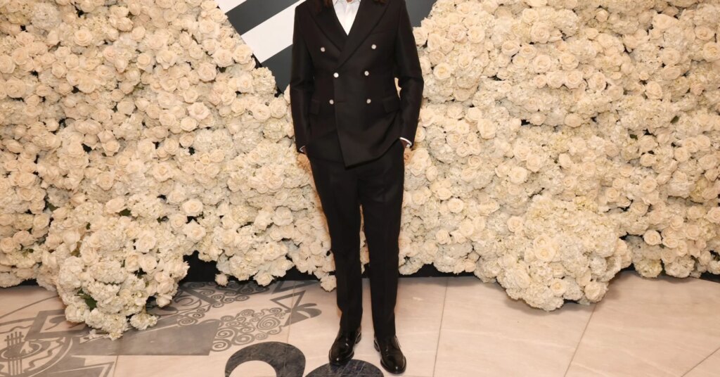 Jay-Z-Super-Bowl-Picks-Artist-Producer-Jesse-Collins-Hip-Hop-News-2042x1575.jpg