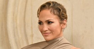 Jennifer-Lopez-2-2364x1575.jpg