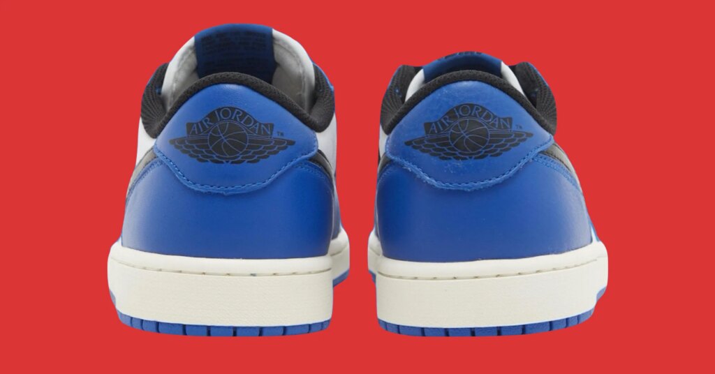 SneakerHeader.001-10.jpeg