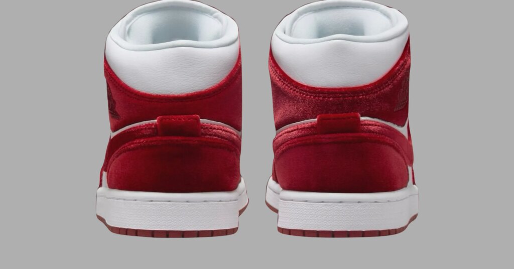 SneakerHeader.001-44.jpeg