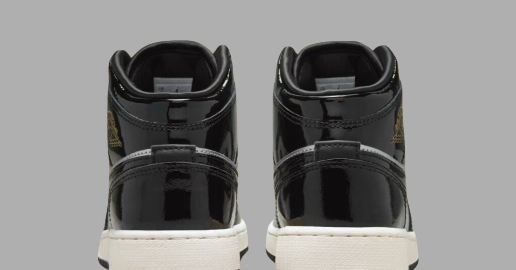 SneakerHeader.001-47.jpeg