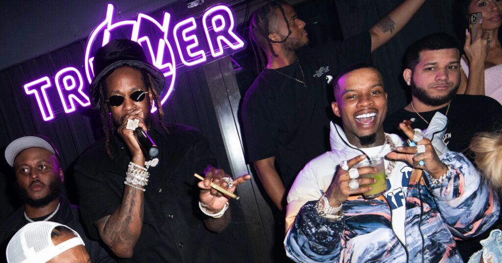 Tory-Lanez-New-Song-Certifications-RIAA-Gold-Platinum-Hip-Hop-News-2372x1575.jpg