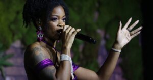Ari-Lennox-8-2361x1575.jpg