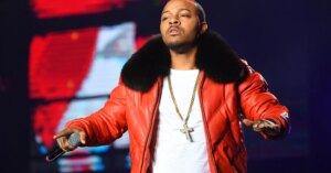 Bow-Wow-3-2485x1575.jpg