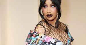 Cardi-B-30-2363x1575.jpg
