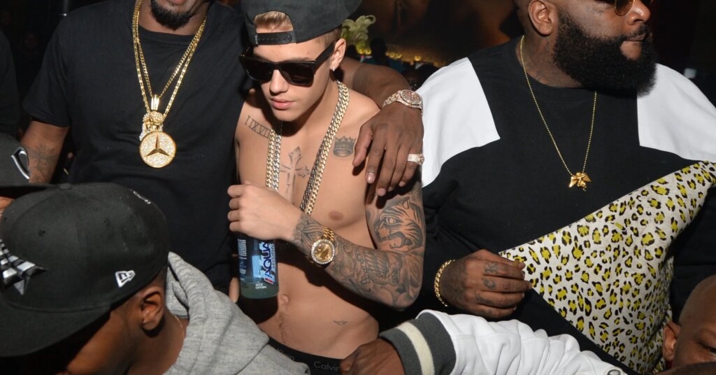 Diddy-Justin-Bieber-Photos-Concert-After-Party-Hip-Hop-News-2039x1575.jpg