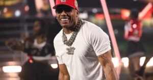 Nelly-Concert-Eyes-Fans-Worry-Reactions-Hip-Hop-News.jpg