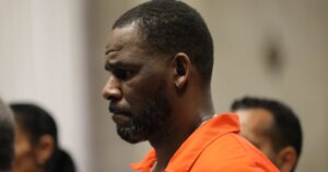 R-Kelly-Daughter-Allegations-Grandchild-Wont-Meet-Prison-Music-News-2363x1575.jpg