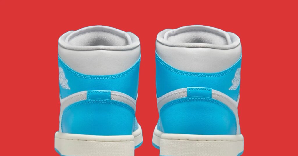 SneakerHeader.001-12.jpeg