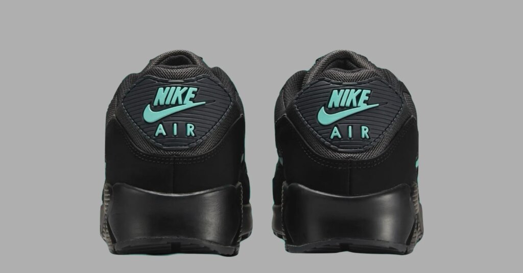 SneakerHeader.001-22.jpeg
