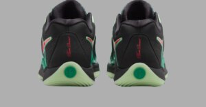SneakerHeader.001-23.jpeg