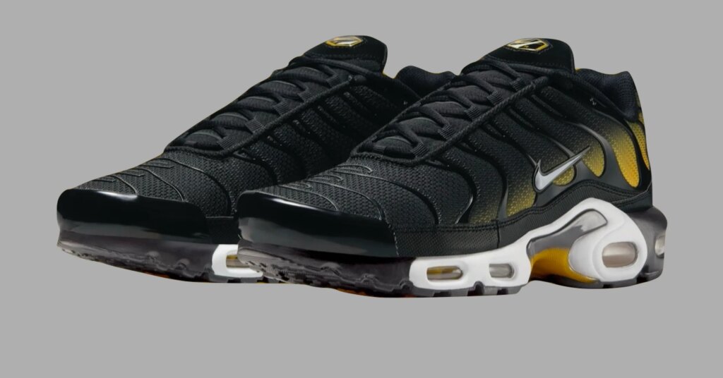 SneakerHeader.001-39.jpeg