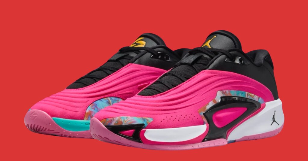 SneakerHeader.001-74.jpeg