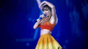 2-taylor-swift.jpg