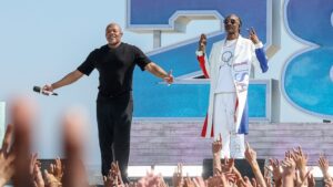 Dr.-Dre-Snoop-Dogg-Olympics-Closing-Ceremony-2024-getty-grid.jpg
