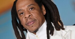 JAY-Z-12-2363x1575.jpg