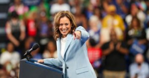 Kamala-Harris-5-2377x1575.jpg