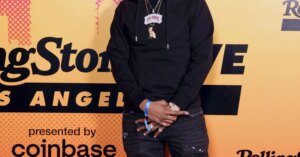 Roy-Woods-New-Song-RB-Season-Playlist-Stream-Music-News-1993x1575.jpg
