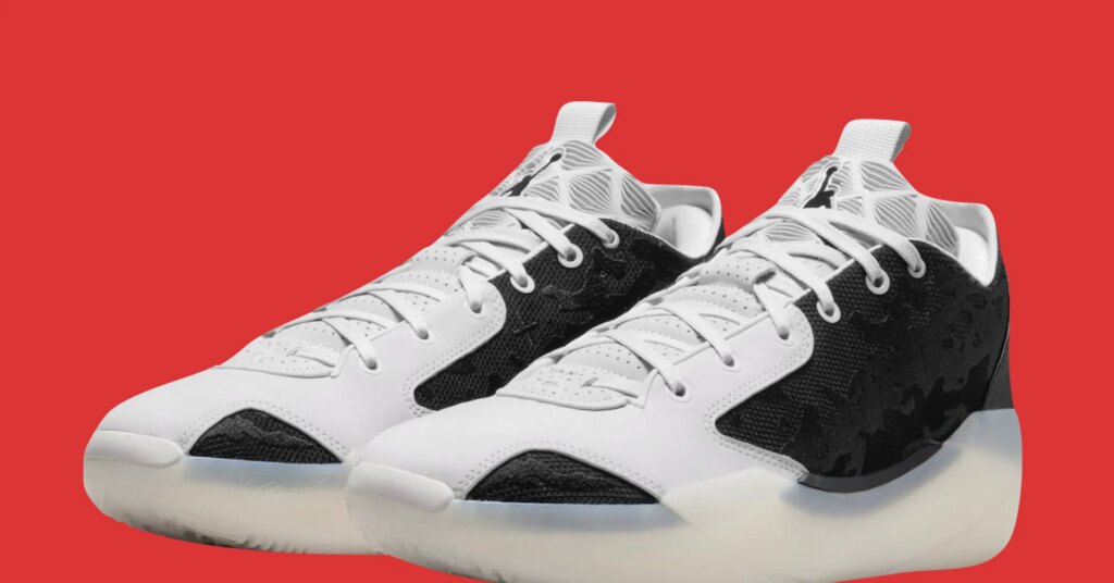 SneakerHeader.001-1.jpeg
