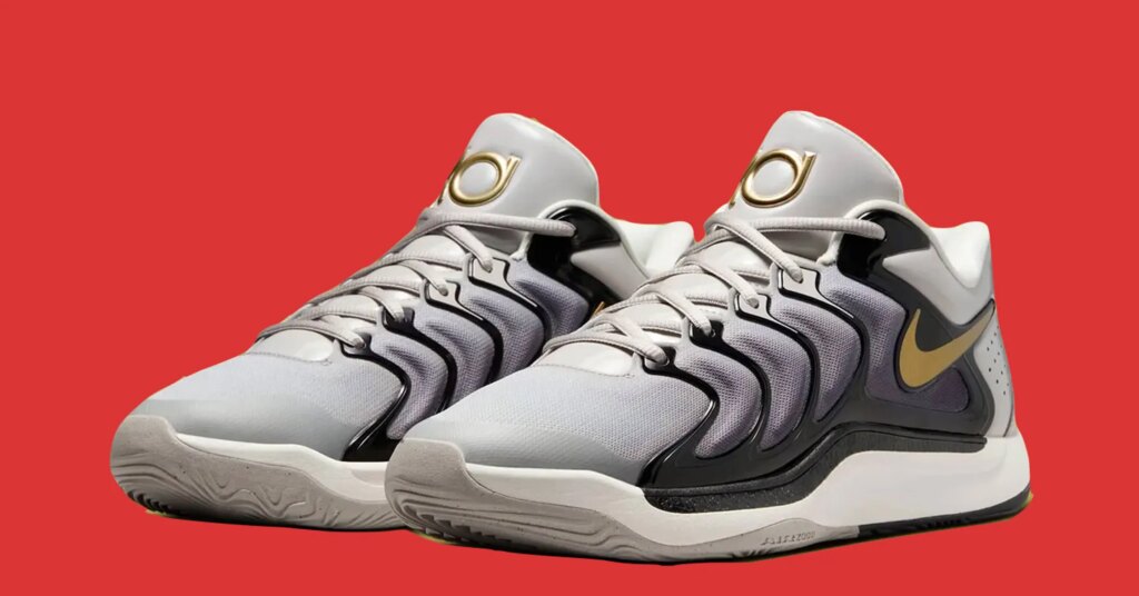 SneakerHeader.001-61.jpeg