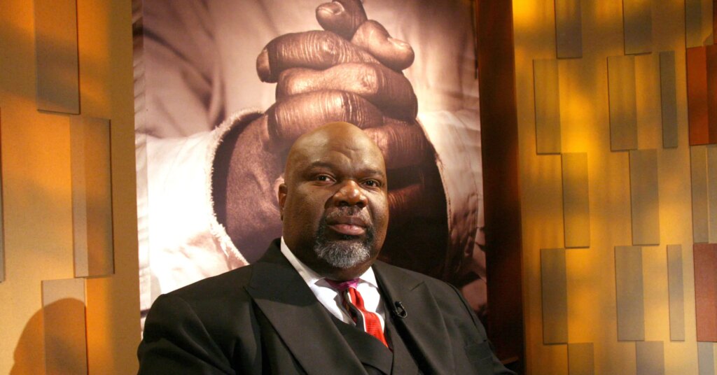 TD-Jakes-Medical-Emergency-Church-Response-Entertainment-News-2363x1575.jpg