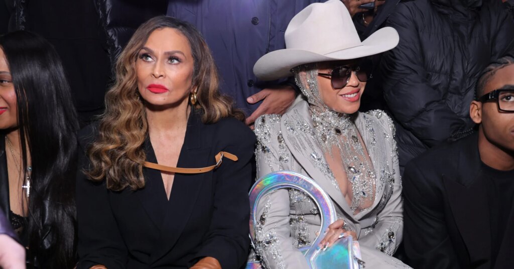 Tina-Knowles-2-1957x1575.jpg