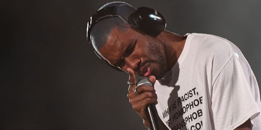 frank-ocean-performs-at-the-2017-panorama-music-festival-on-randall-s-island-in-new-york-on-july-28-2017.jpg