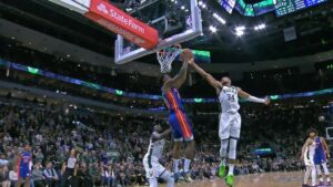 giannis-block-1.jpg