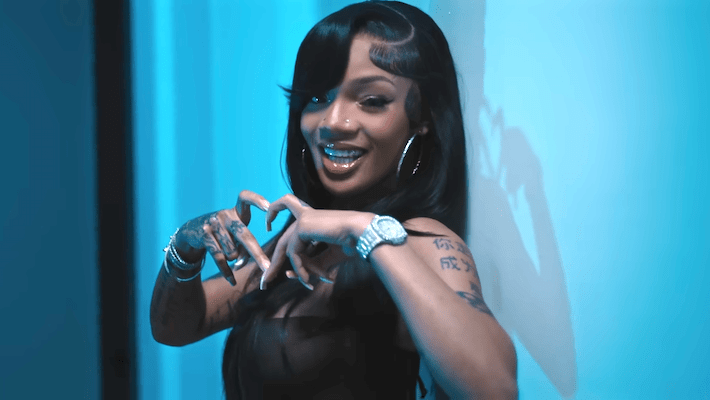 glorilla-i-luv-her-video-t-pain.png