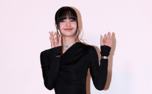 lisa-blackpink.png