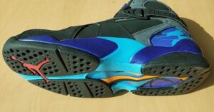 Air-Jordan-8-Aqua-2025-305381-006-2.jpg