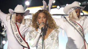 Beyonce-Bowl-2024-Credit-Julian-Dakdouk-710x400-1.jpg