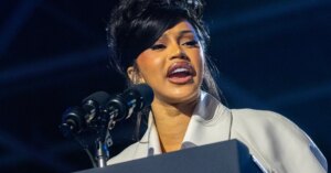 Cardi-B-4-2424x1575.jpg