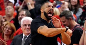 Drake-Trolled-Houston-Rockets-Beat-Toronto-Raptors-NBA-Hip-Hop-News-2147x1575.jpg