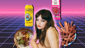 Lauren-Mayberry_snacks710x400.jpg