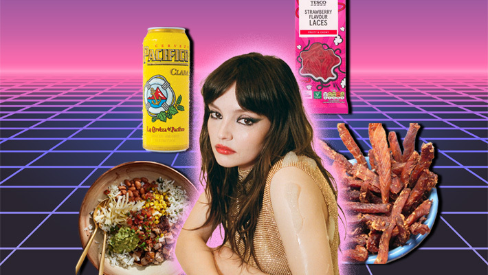 Lauren-Mayberry_snacks710x400.jpg