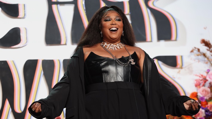 Lizzo-Femme-It-Forward-Give-Her-FlowHERS-Gala-2023-getty-grid.jpg