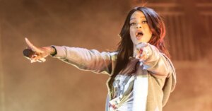 Rihanna-Angel-Reese-Meet-Collab-Instagram-Award-Show-Music-News-scaled-e1733425217450-2362x1575.jpg