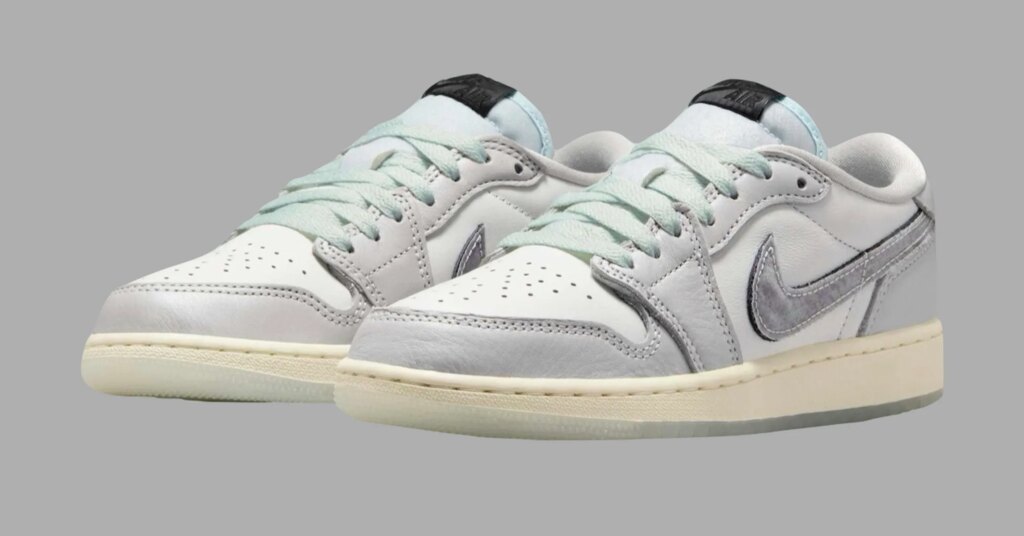 SneakerHeader.001-24.jpeg