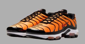SneakerHeader.001-39.jpeg
