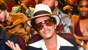 Bruno-Mars-BET-Awards-2022-710x400-1.jpg
