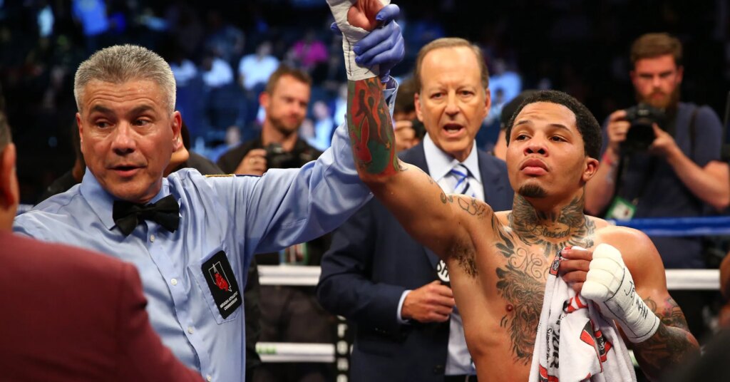 Gervonta-Davis-Hair-New-Look-Reactions-Ponytail-Straight-Boxing-News-2205x1575.jpg