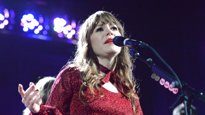 Jenny-Lewis-Rilo-Kiley-Immanuel-Presbyterian-Church-2016-710x400-1.jpg