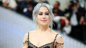 Phoebe-Bridgers-2023-Met-Gala-710x400-1.jpeg