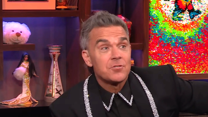Robbie-Williams-Watch-What-Happens-Live-2024-screenshot-710x400-1.jpg