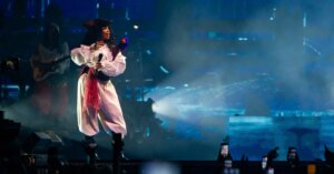 SZA-Last-Two-Albums-Required-Contract-Music-News-2363x1575.jpg
