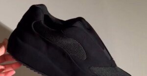 Yeezy-BL-01-Bully-Black-e1736896821200.jpg