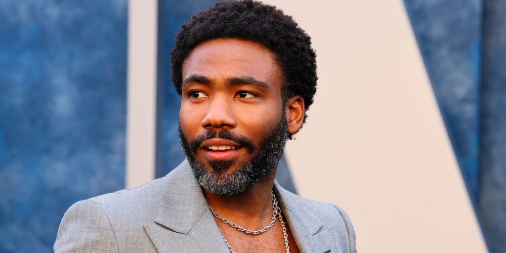 donald-glover-attends-the-2023-vanity-fair-oscar-party-hosted-by-radhika-jones-at-wallis-annenberg-center-for-the-performing-art.jpg