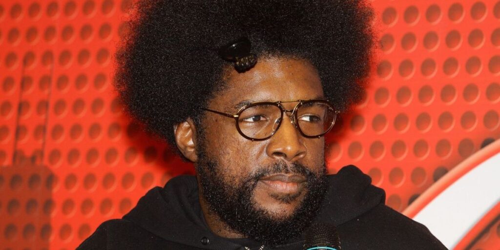 drummer-questlove-of-hip-hop-group-the-roots-is-interviewed-during-his-visit-to-the-wgci-fm-coca-cola-lounge-in-chicago-illi.jpg