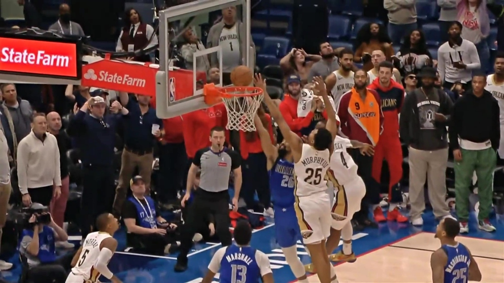 goaltend-1.jpg